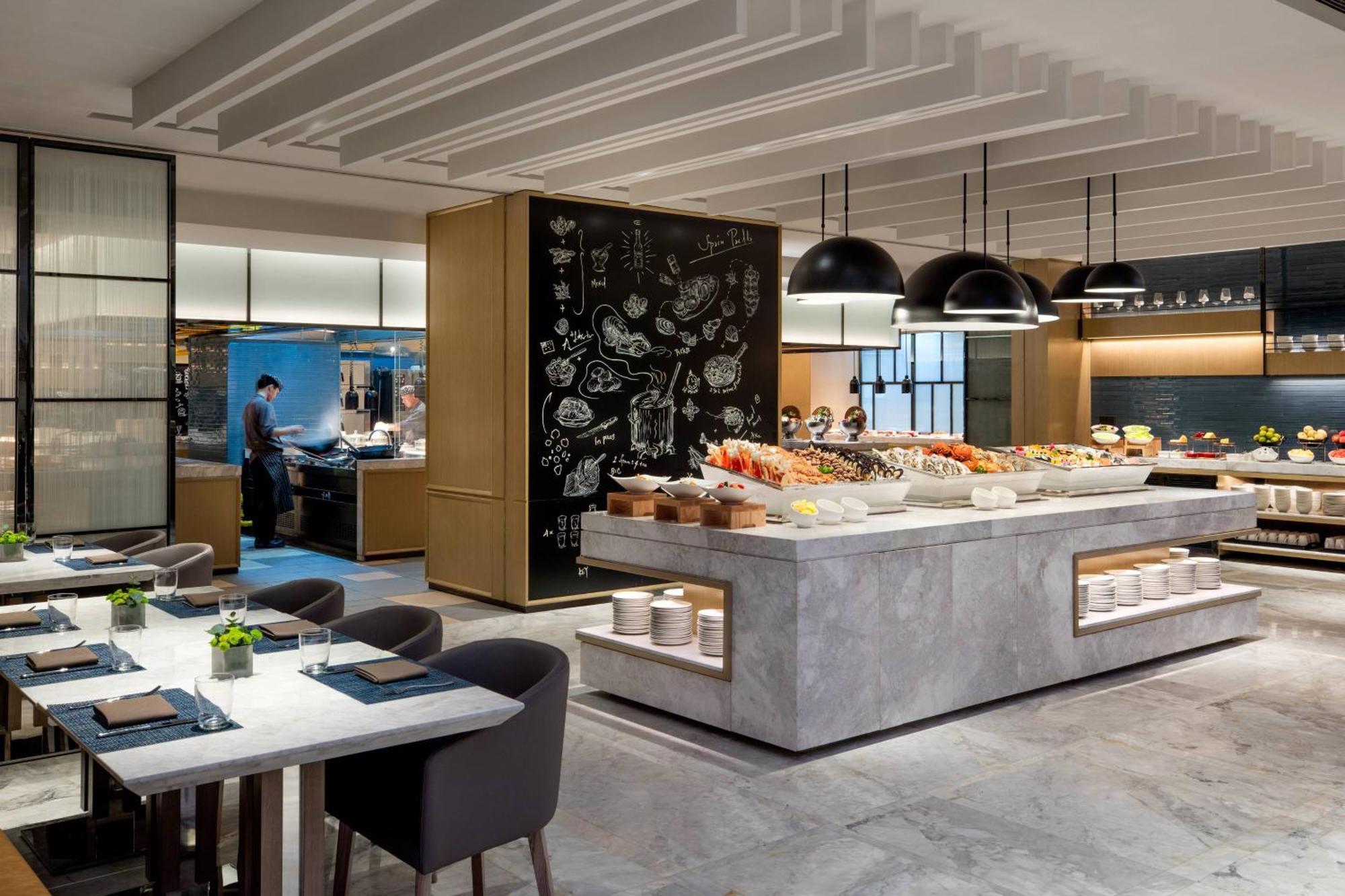 Отель Courtyard By Marriott Shunde Longjiang, Near Furniture Fair Экстерьер фото