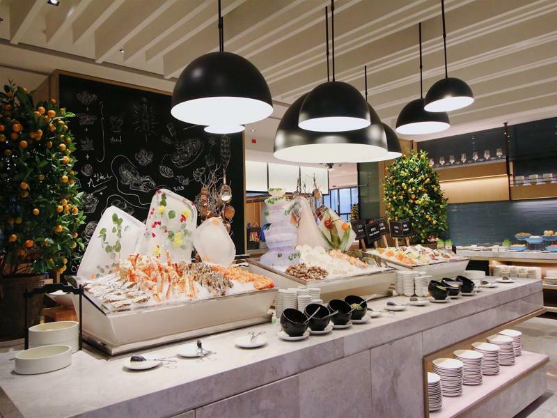 Отель Courtyard By Marriott Shunde Longjiang, Near Furniture Fair Экстерьер фото