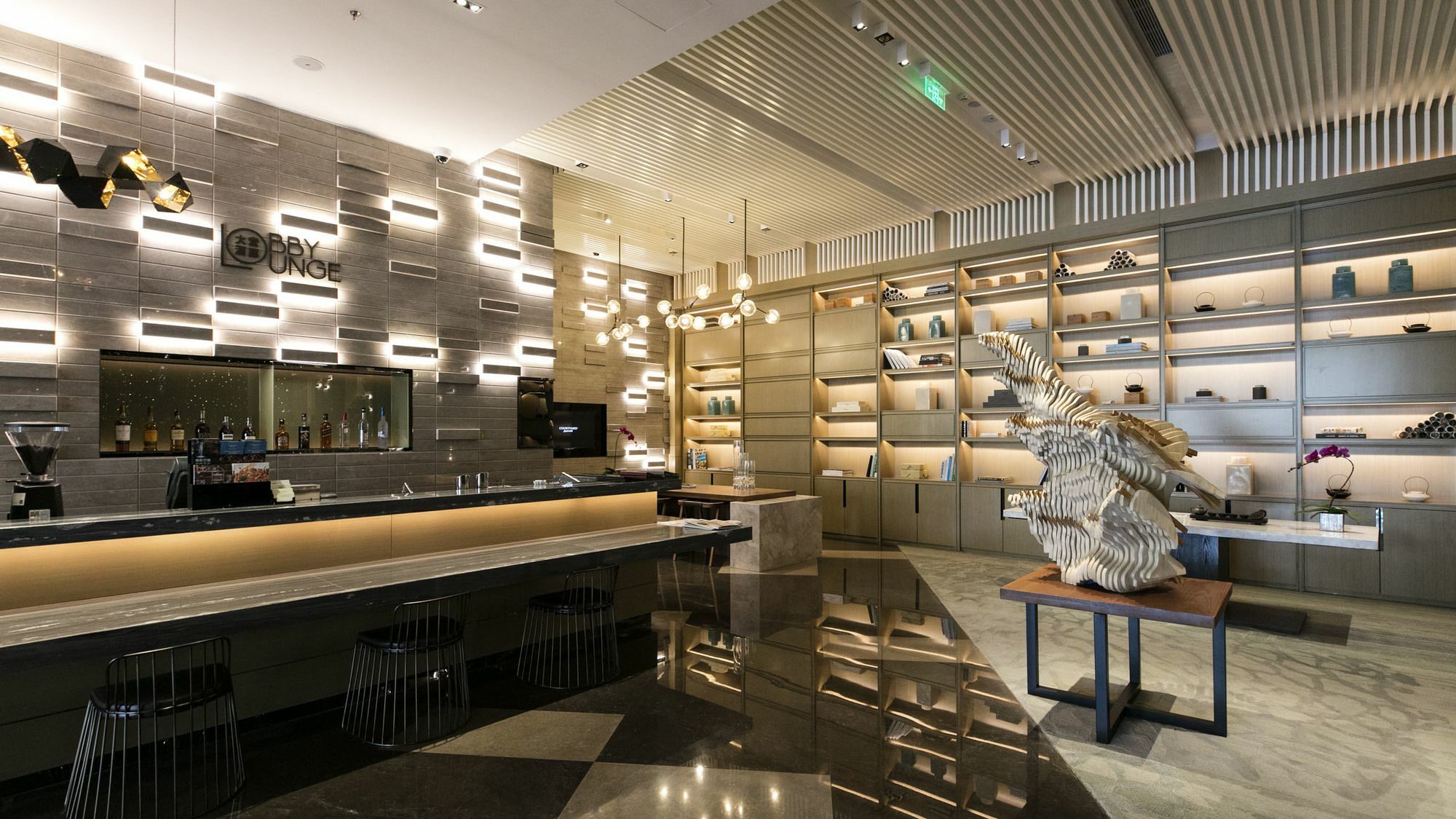 Отель Courtyard By Marriott Shunde Longjiang, Near Furniture Fair Экстерьер фото